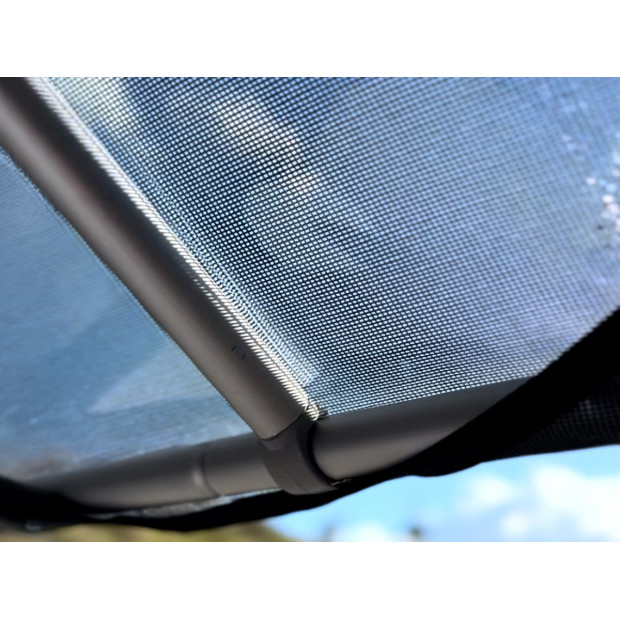 Avancée protection pluie et soleil James Baroud pour tente de toit Odyssey M et L