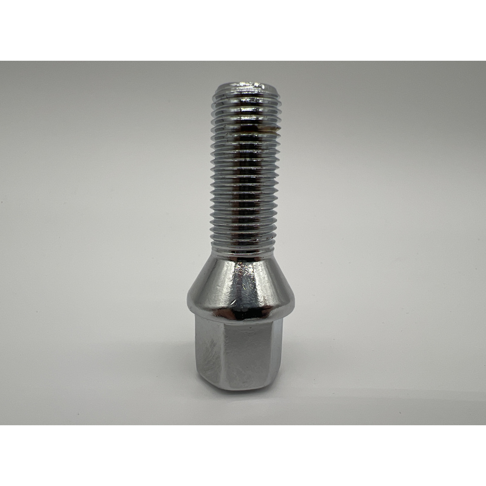 Goujon de roue chromé 14x150 - Hex 17mm - Cône 60° - L33mm N4-Offroad