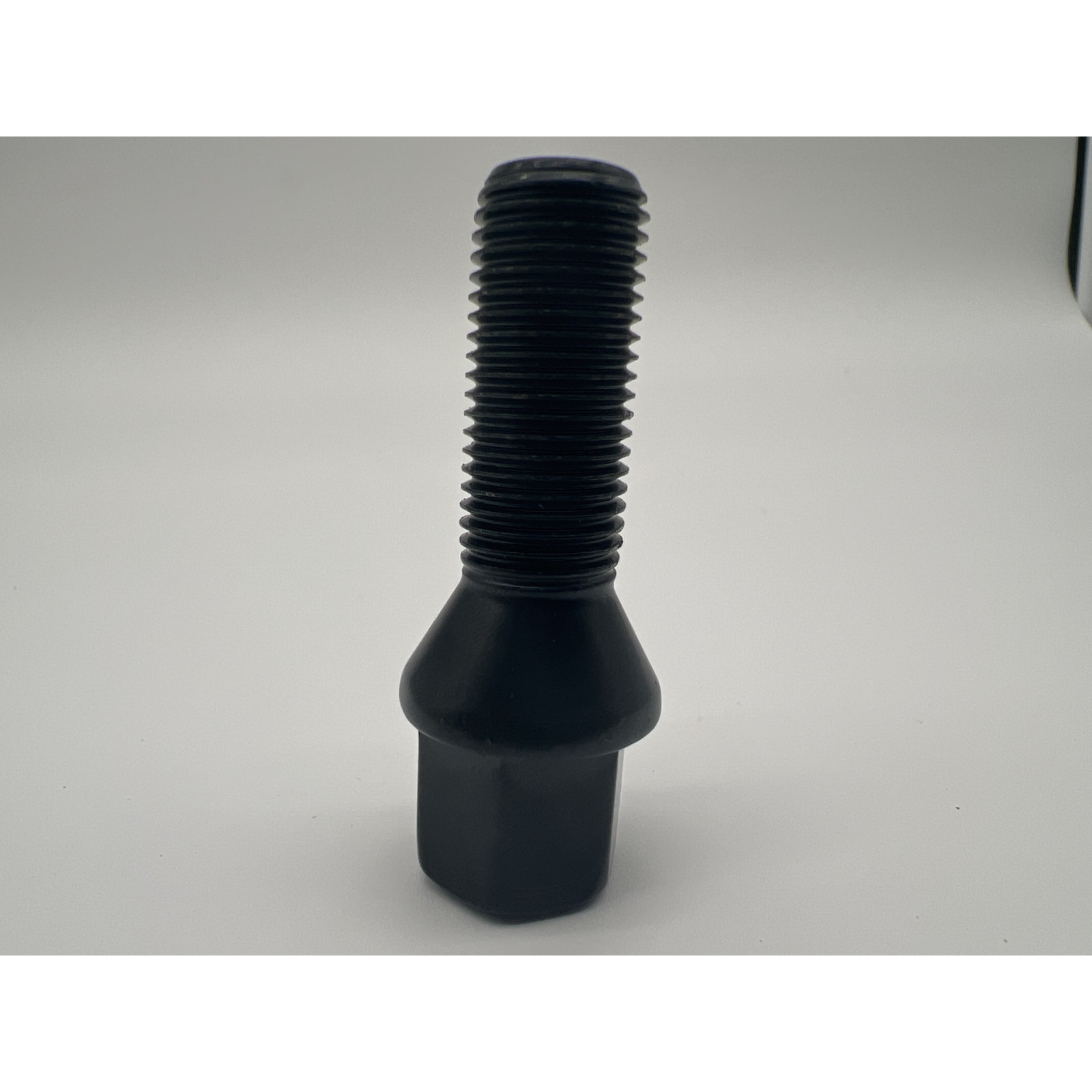 Goujon de roue noir 14x150 - Hex 17mm - Cône 60° - L33mm N4-Offroad