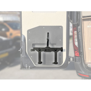 Support chaises Front Runner porte arrière Mercedes Sprinter W907 N4-Offroad