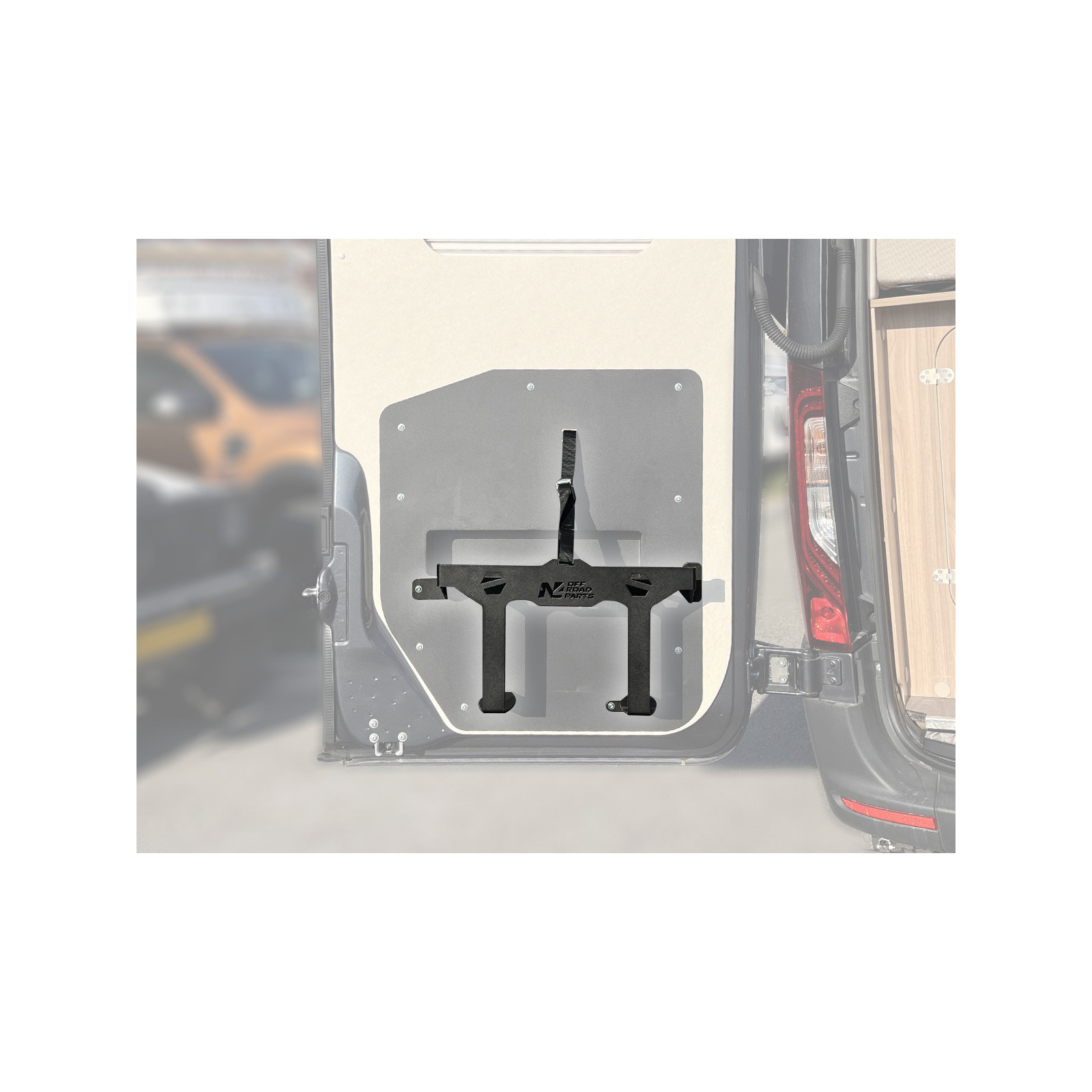 Support chaises Front Runner porte arrière Mercedes Sprinter W907 N4-Offroad