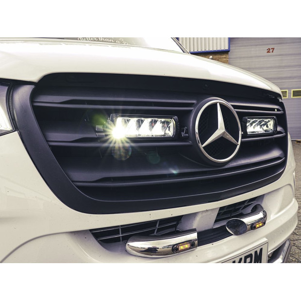 KIT MONTAGE RRR4 CALANDRE MERCEDES SPRINTER 2018+