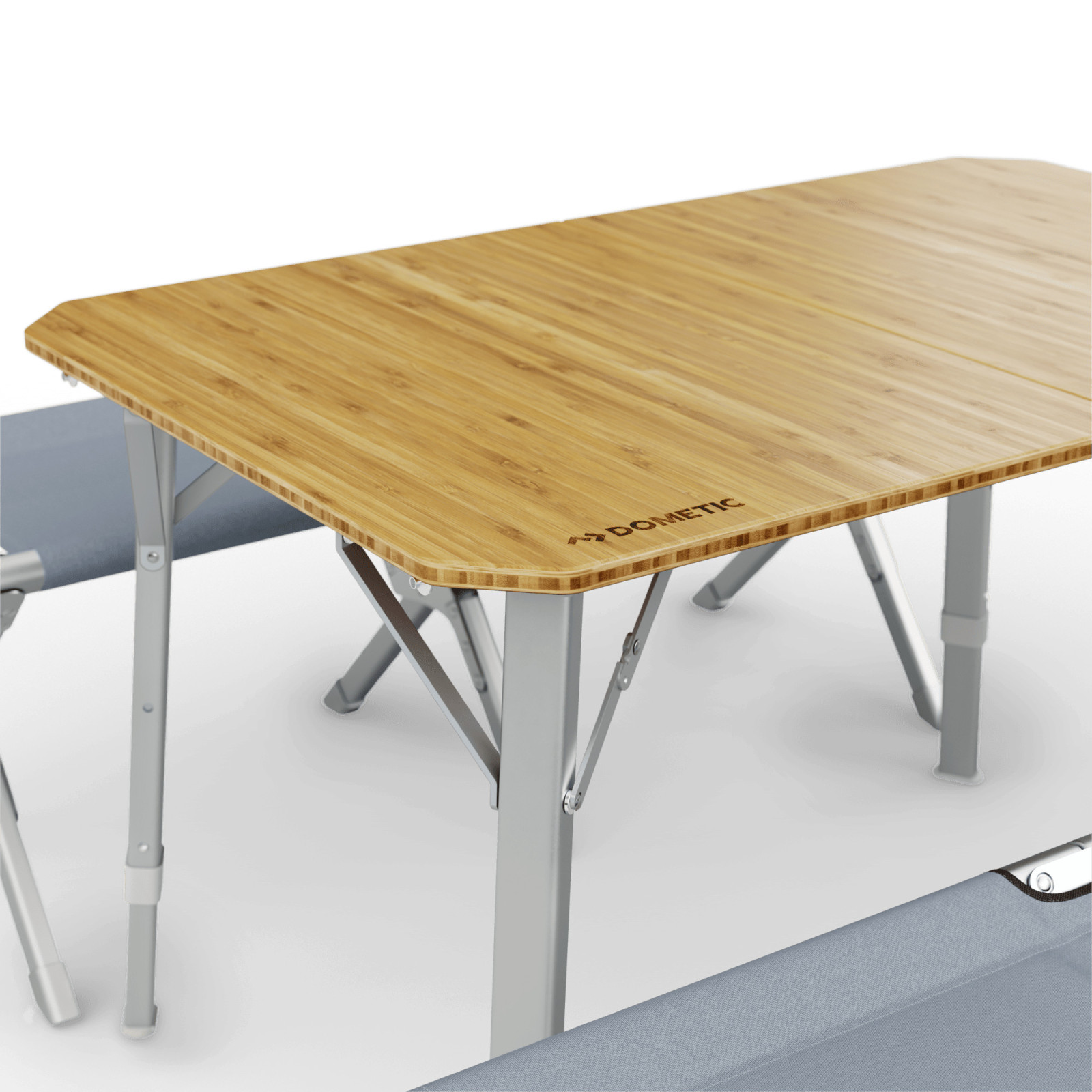 TABLE DE CAMP PLIANTE DOMETIC - BAMBOO