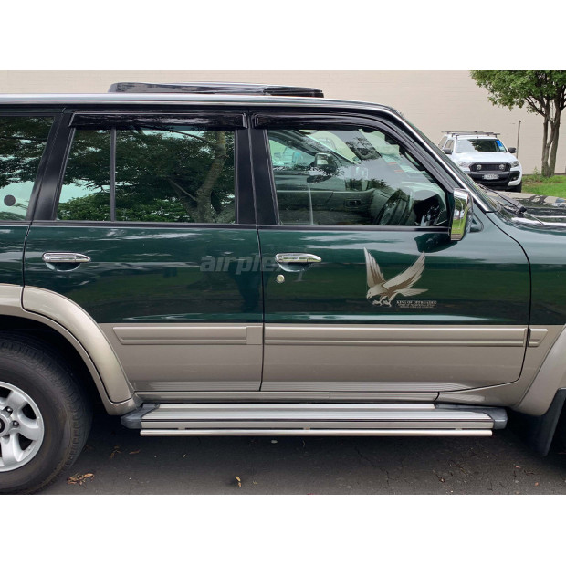 Jeu 4 déflecteurs vitre avant et arrière Nissan Patrol GR Y61