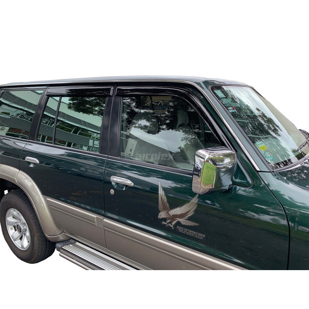Jeu 4 déflecteurs vitre avant et arrière Nissan Patrol GR Y61