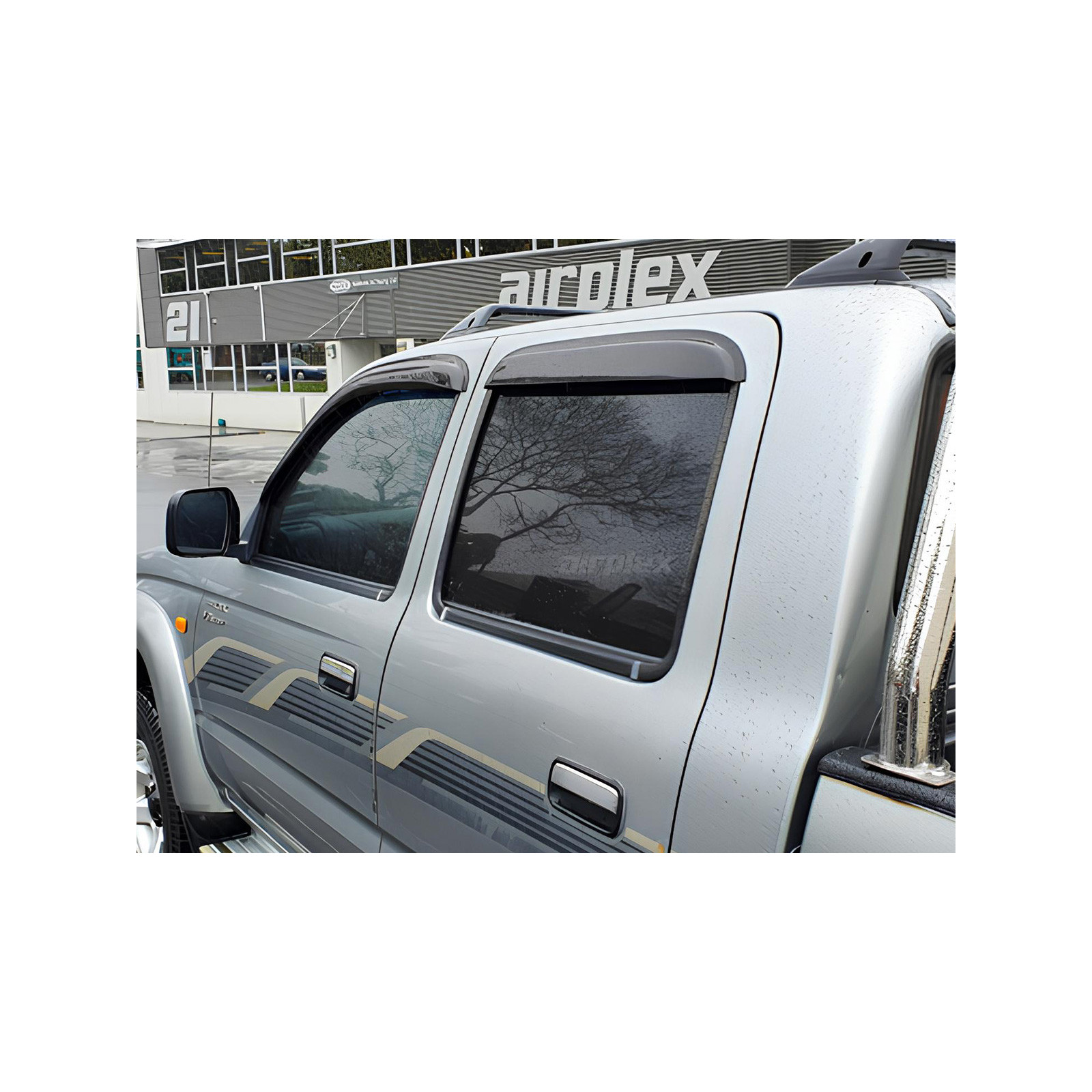Jeu 4 déflecteurs vitre avant et arrière Toyota Hilux 1998-2004