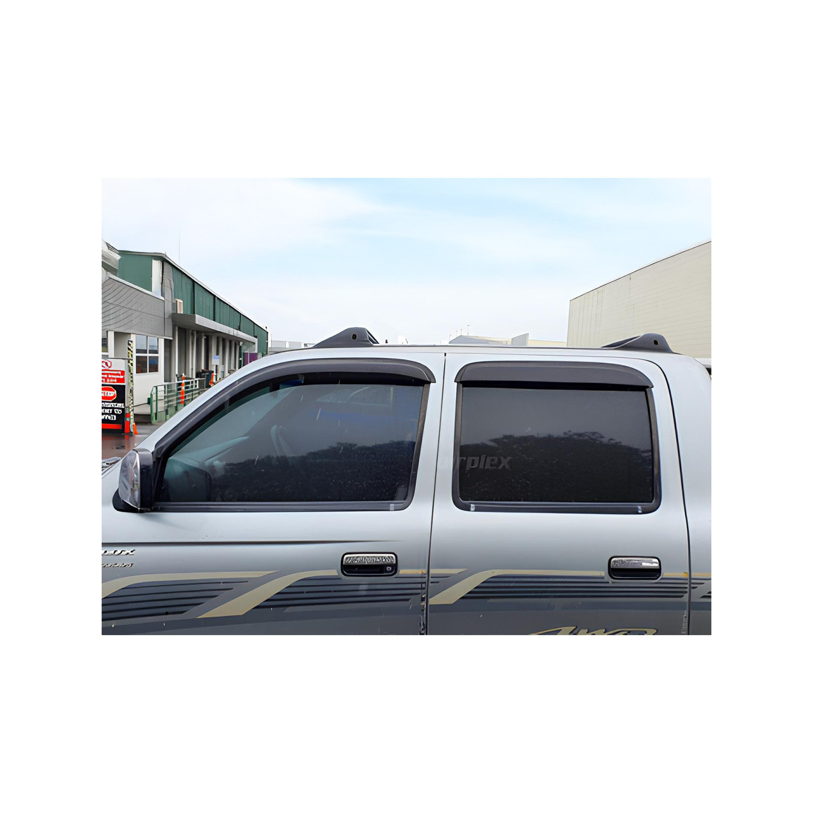 Jeu 4 déflecteurs vitre avant et arrière Toyota Hilux 1998-2004