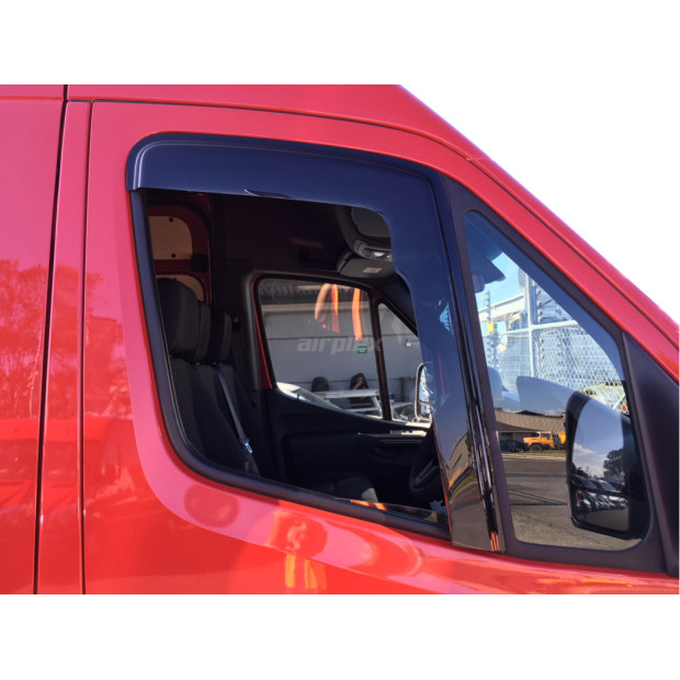 Jeu 2 déflecteurs de vitre avant Sprinter W907 - montage collé
