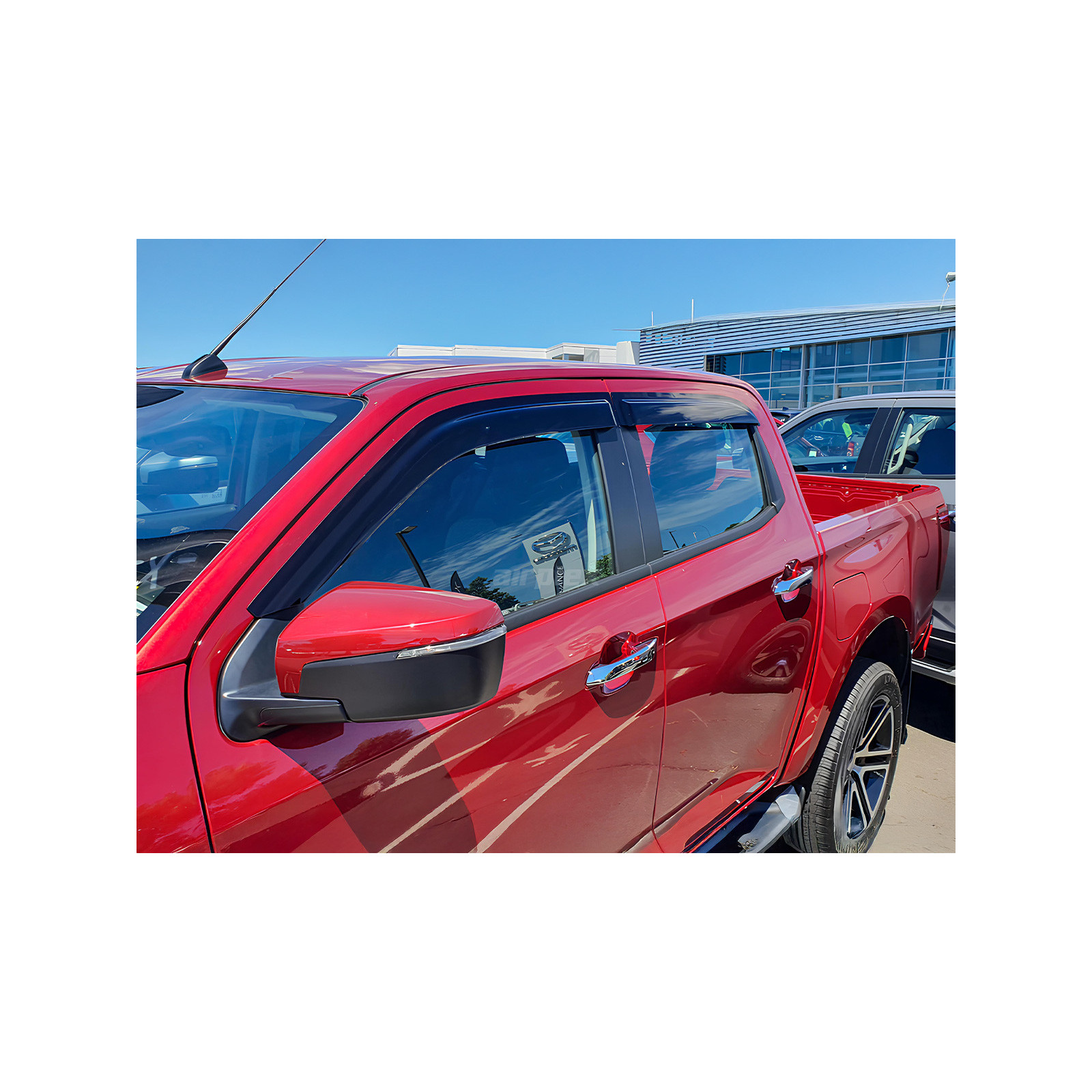 Jeu 4 déflecteurs vitre avant et arrière Isuzu Dmax N57 N60 2020+