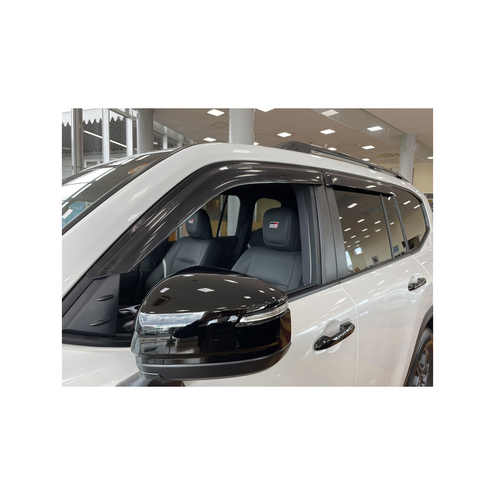 Jeu 4 déflecteurs vitre avant et arrière Land Cruiser 300 VJA300