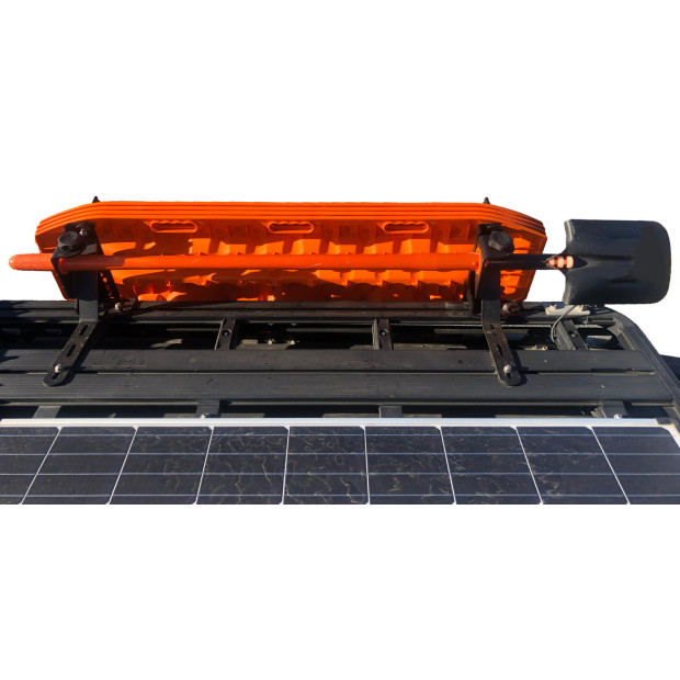 Support incliné de Maxtrax sur galerie - comprend aussi support de pelle