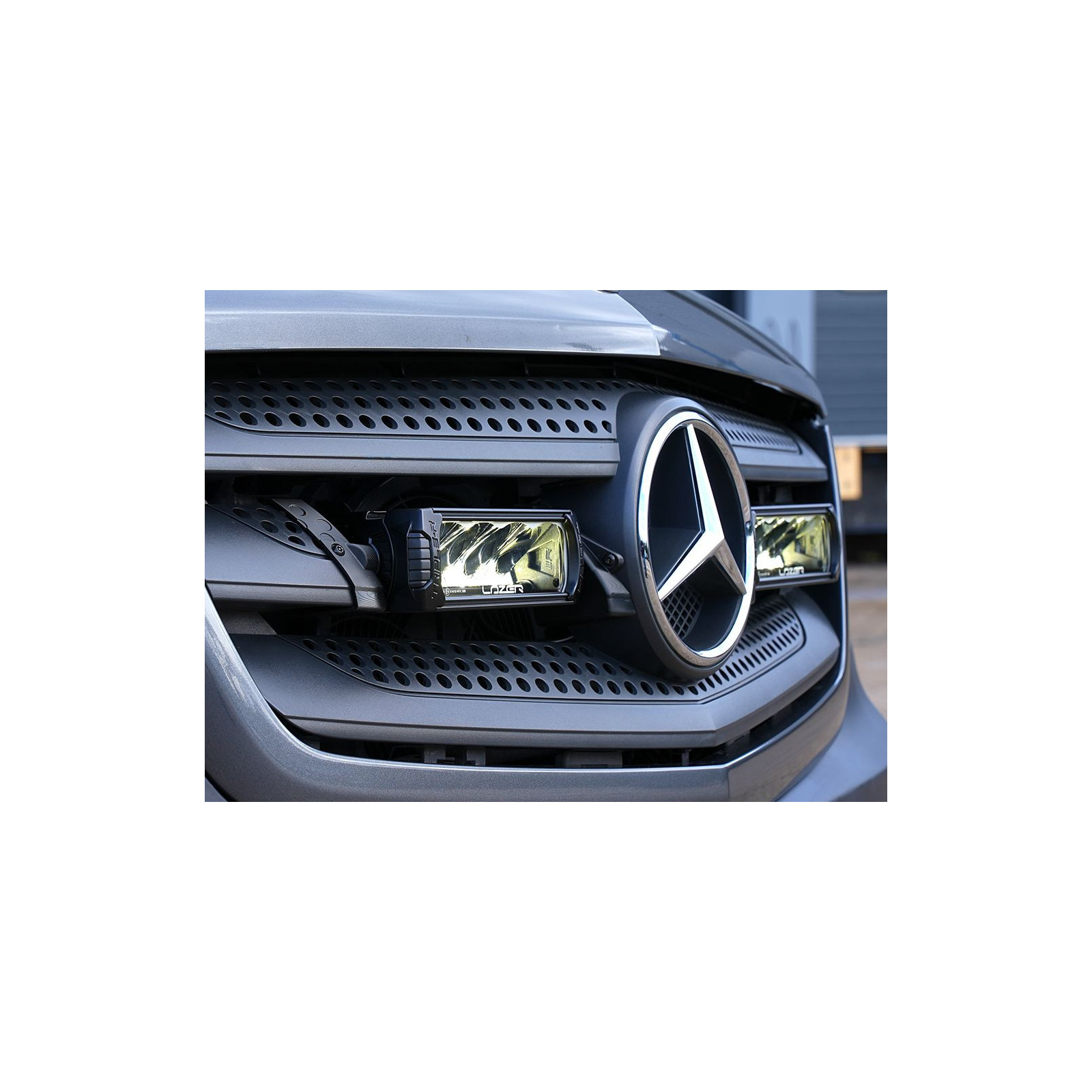 KIT MONTAGE RRR4 CALANDRE MERCEDES SPRINTER 2013-2018