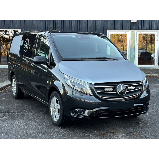 KIT MONTAGE ST4 EVO CALANDRE MERCEDES VITO 2020-2023