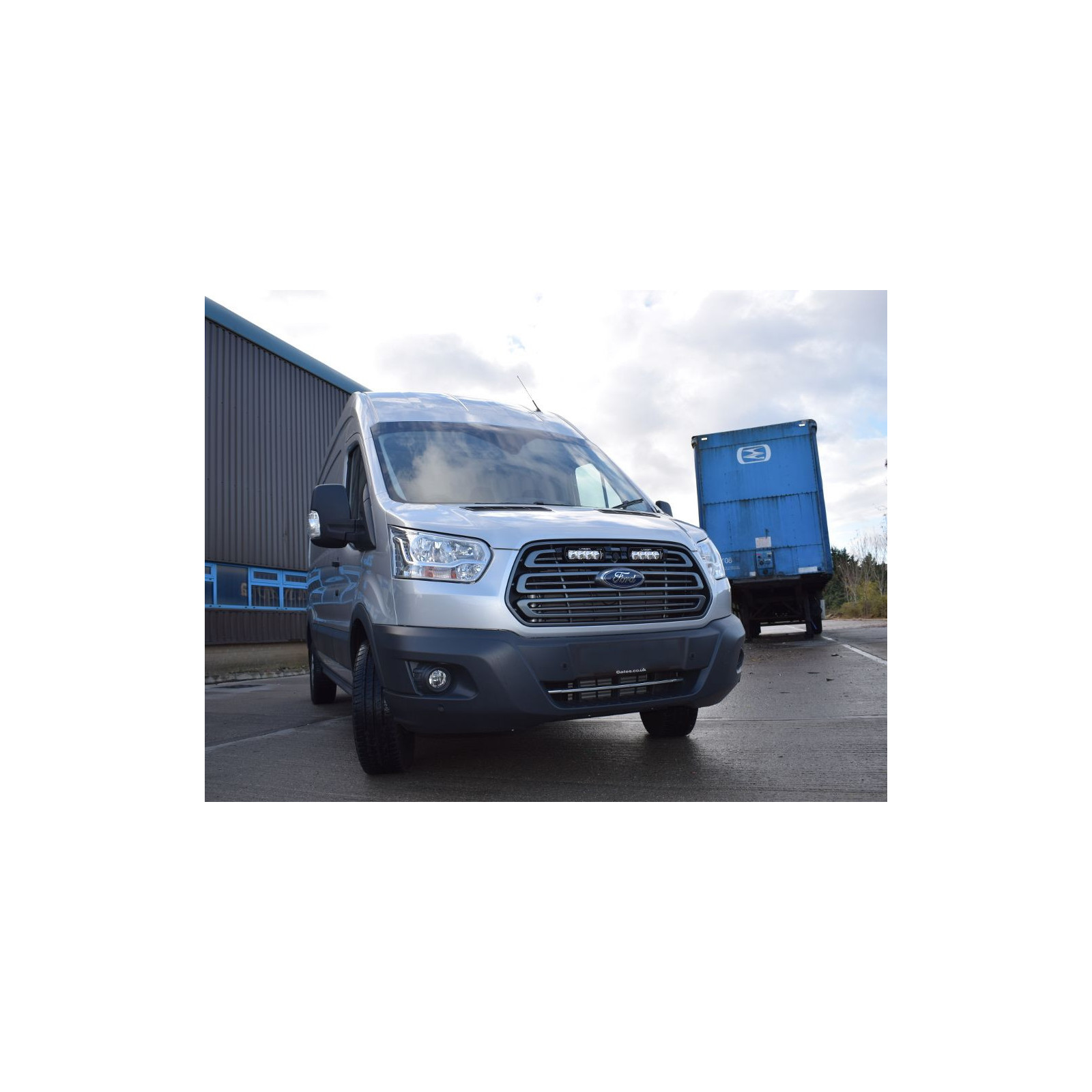 KIT MONTAGE ST4 EVO CALANDRE FORD TRANSIT 2015+