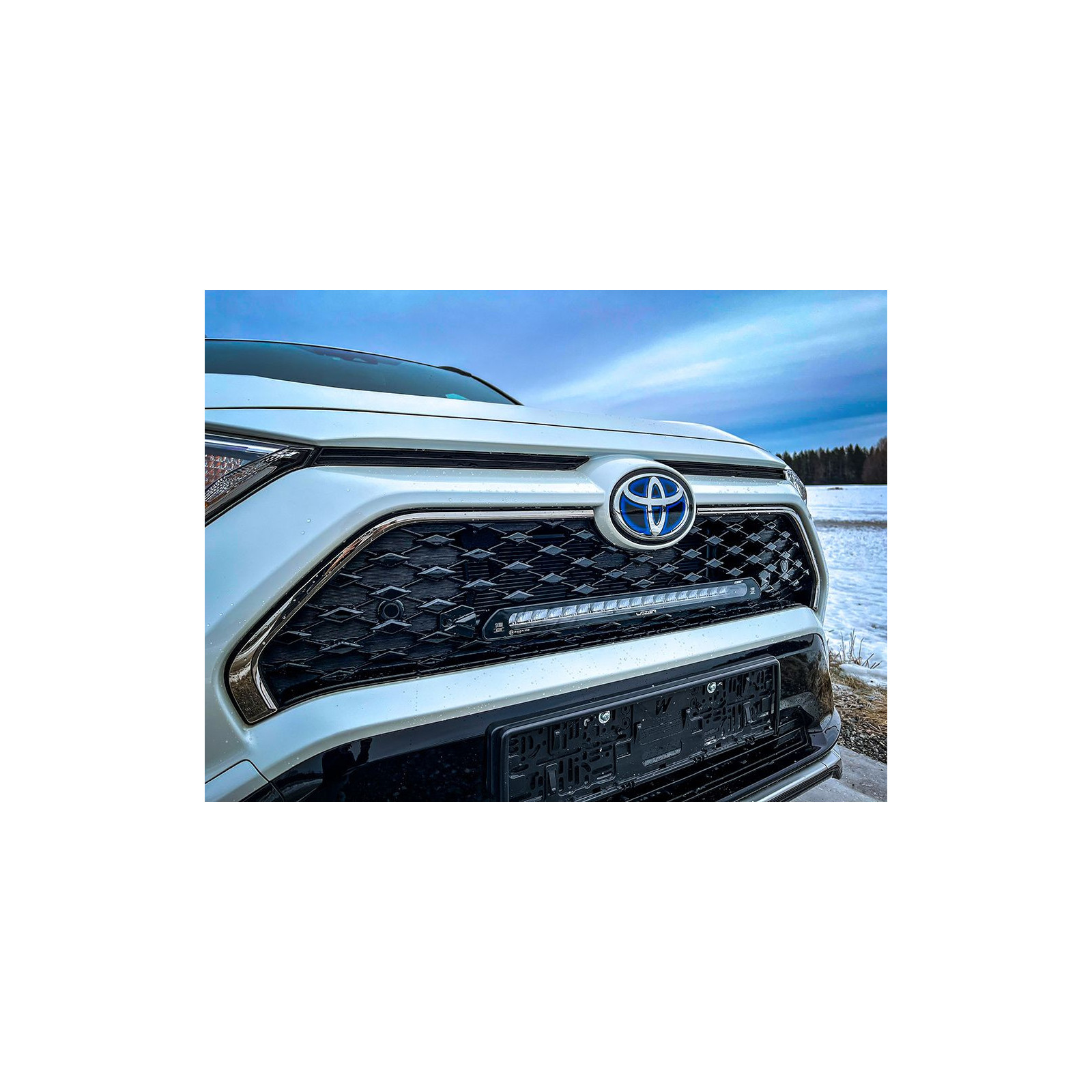 KIT MONTAGE LINEAR 18 CALANDRE 065 TOYOTA RAV4 PLUG-IN HYBRID 2020+