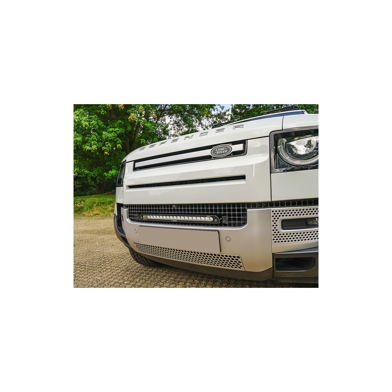 KIT MONTAGE LINEAR 18 CALANDRE LAND ROVER DEFENDER 2020+