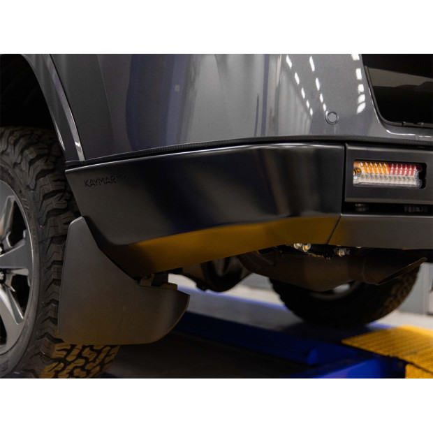 Pare Choc Arrière Kaymar avec radar Toyota Land Cruiser 300