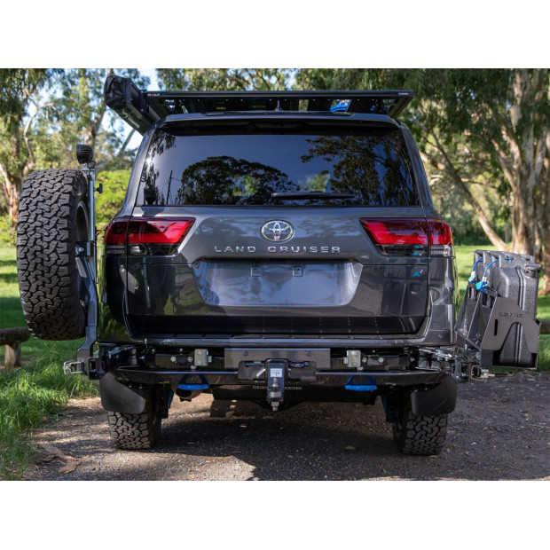 Pare Choc Arrière Kaymar avec radar Toyota Land Cruiser 300