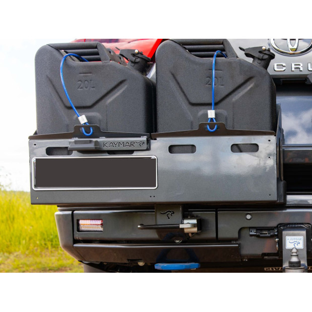 Porte jerrycan double côté gauche pour pare chocs arrière Kaymar sur Toyota Land Cruiser 300