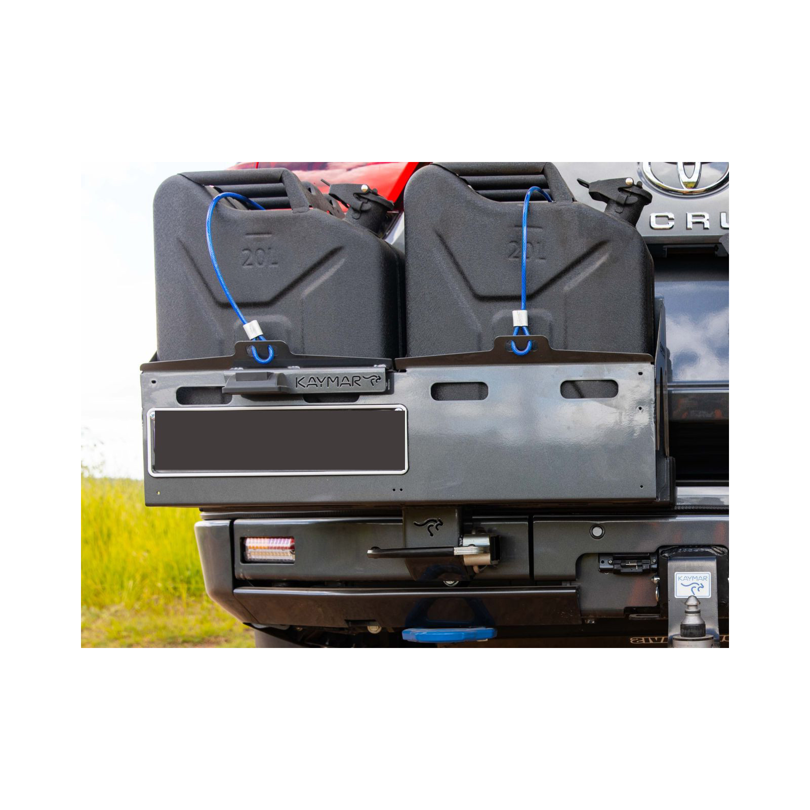 Porte jerrycan double côté gauche pour pare chocs arrière Kaymar sur Toyota Land Cruiser 300
