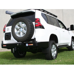 Kit de montage plaque immatriculation sur porte arrière Kaymar Toyota KDJ150