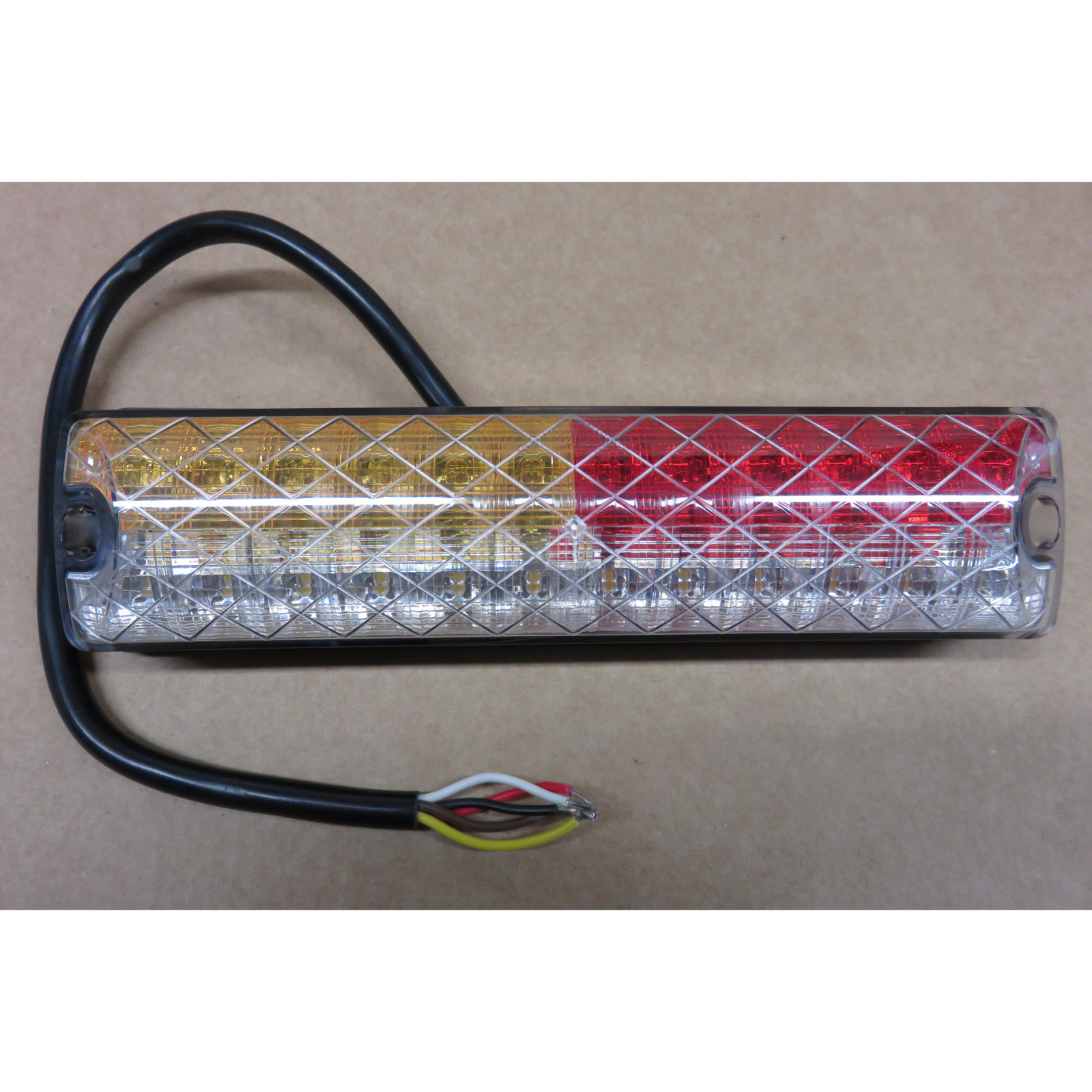 Feu à leds arrière gauche pour pare choc Kaymar