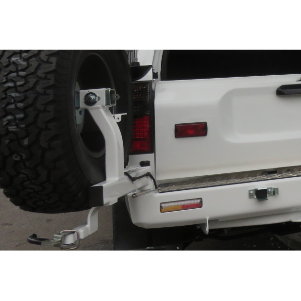 Porte roue de secours gauche Kaymar Toyota HDJ80 et Nissan Patrol GR Y60