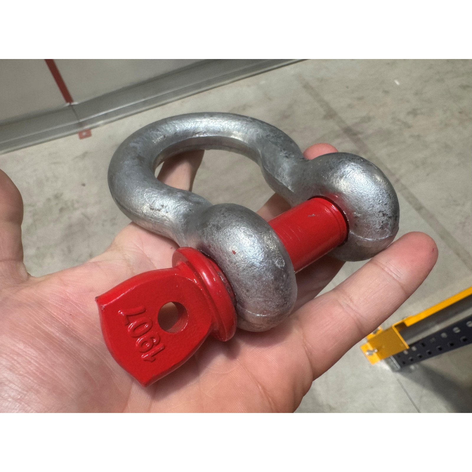 Manille lyre galvanisée - axe rouge - Ø22mm - 4750 kgs