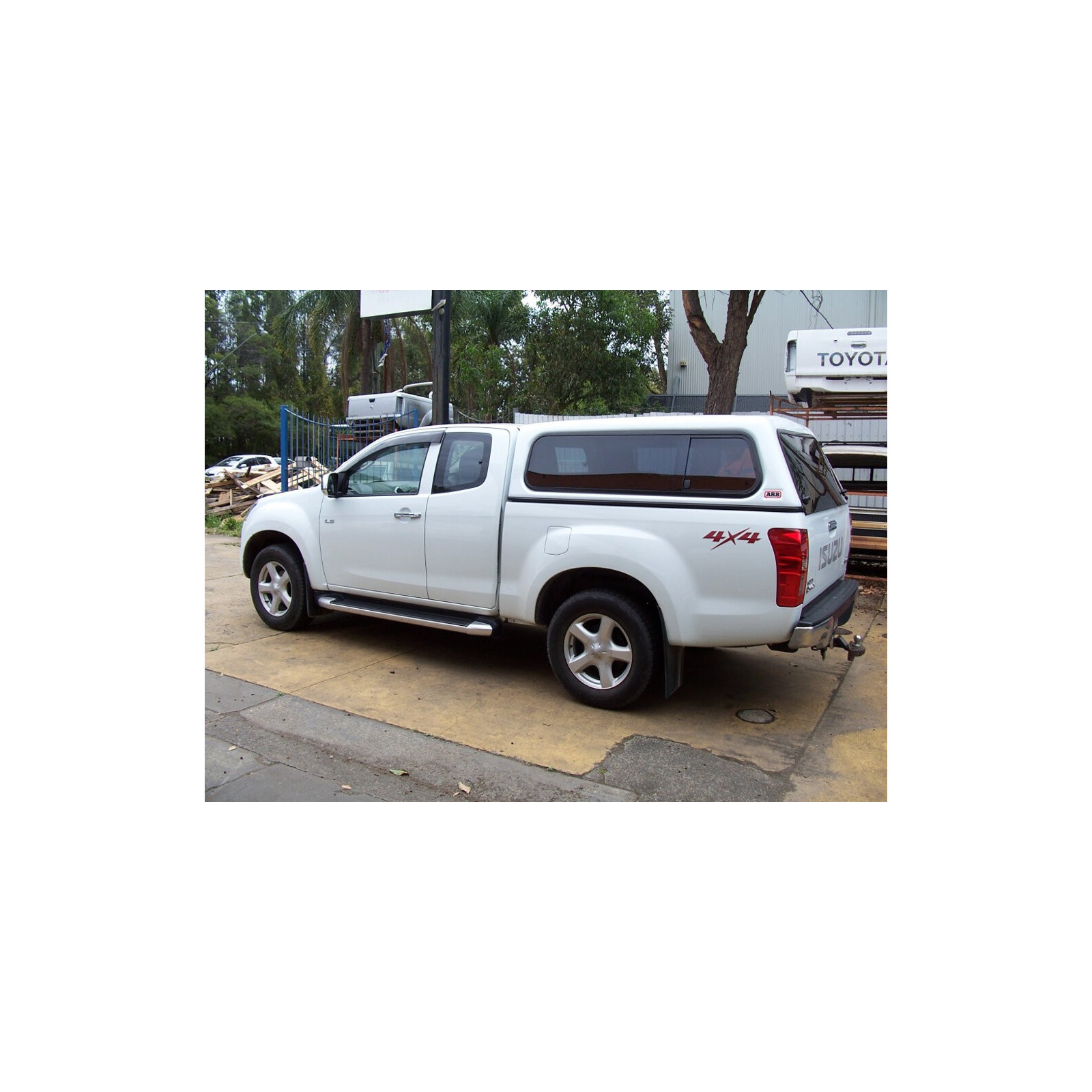 CANOPY HILUX EC ADECK 05ON HI 2SW