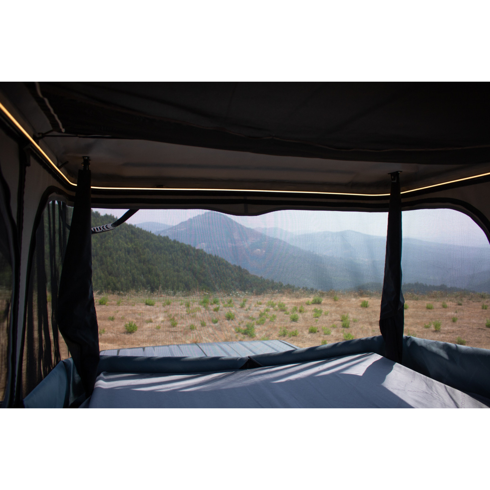 Tente de toit James Baroud Evasion Proline M blanche