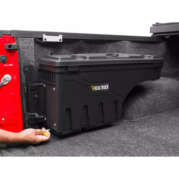 OFFROAD EXPRESS REALTRUCK UCSC104D