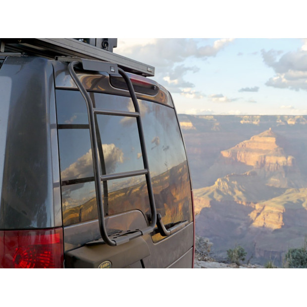 Echelle arrière FRONT RUNNER pour Land Rover Discovery III et IV • LALD004