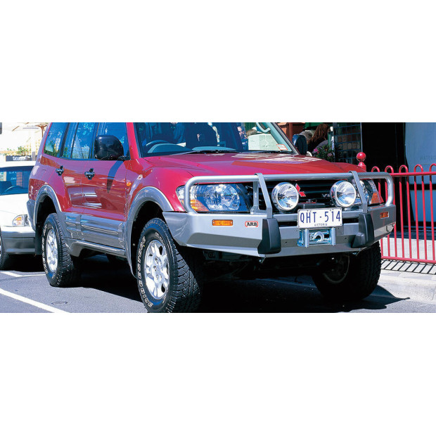 Pare chocs Winch Bar Pajero III DID avant 03