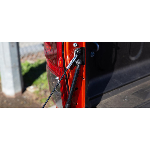 TAILGATE ASSIST SYSTEM HILUX SR JDECK 2020+