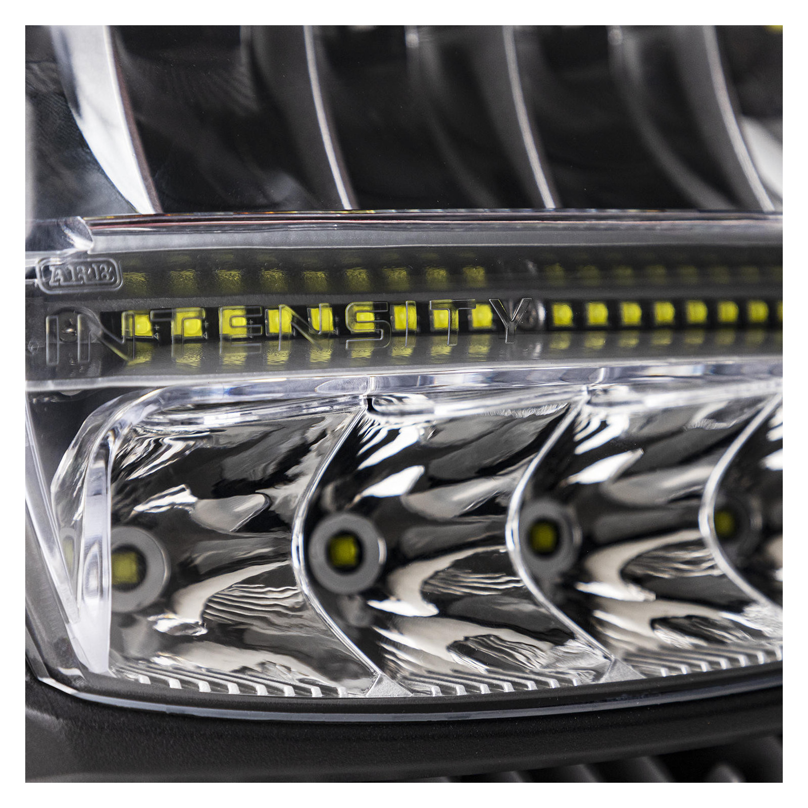 Kit feux longue portée ARB Intensity IQ 28 LED E-Mark