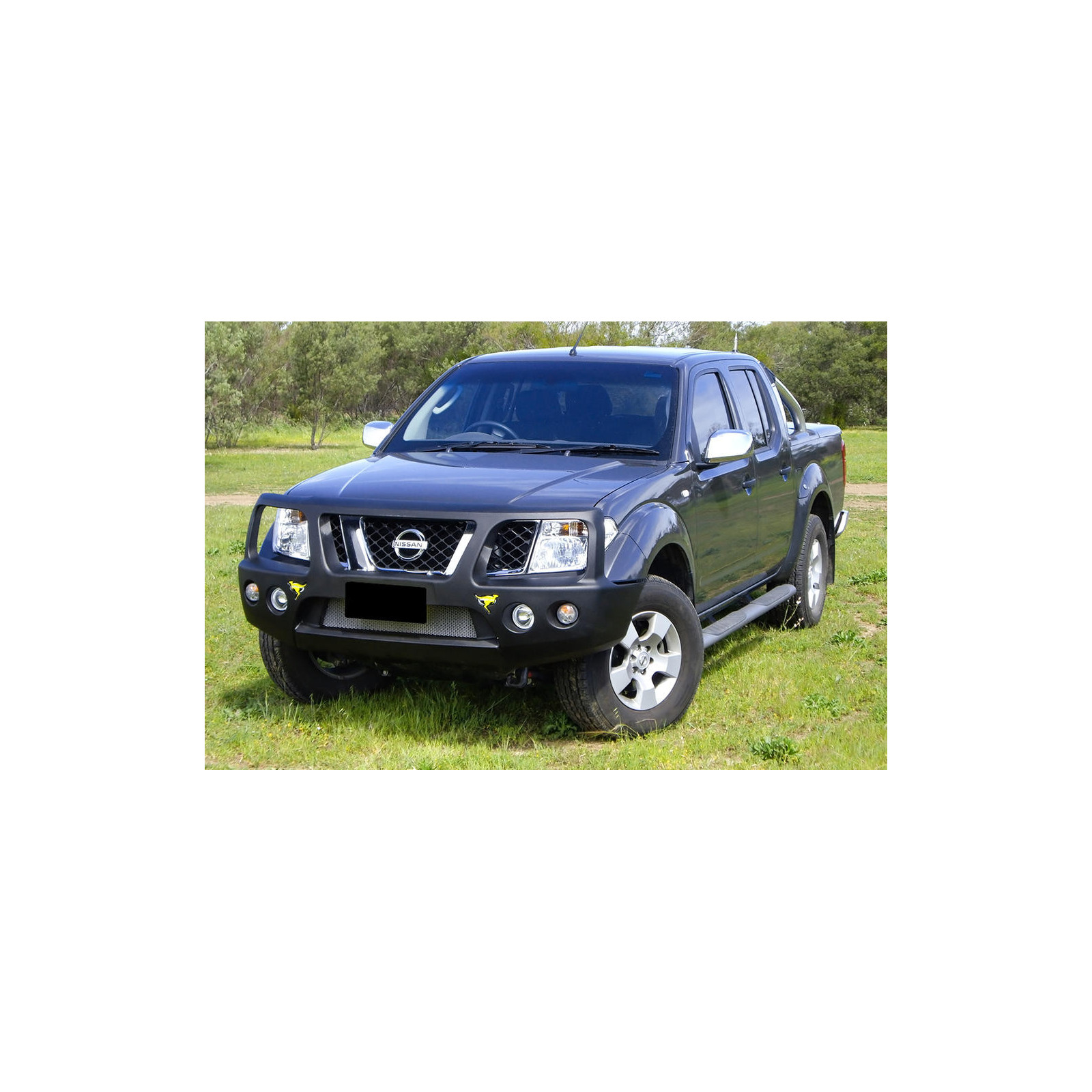 NAVARA D40/PATHFINDER-BLACK