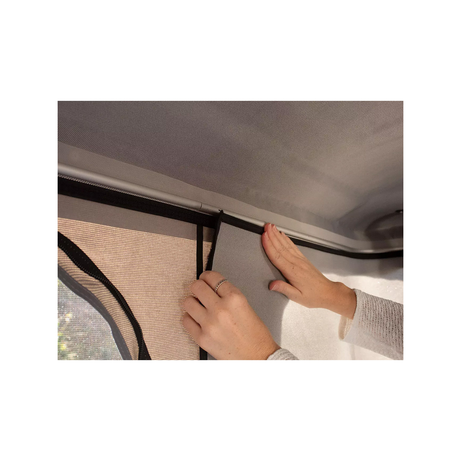 Isolation thermique pour tente de toit James Baroud Odyssey L