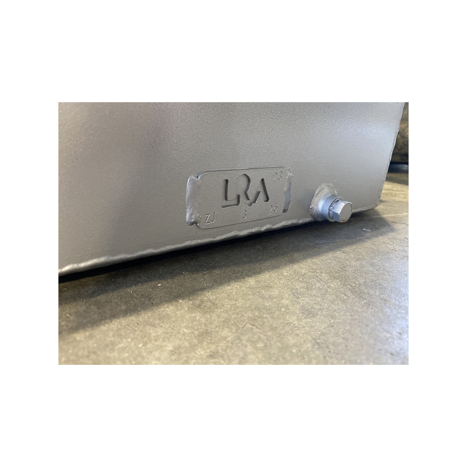 Reservoir LRA Toyota Landcruiser HDJ100 144L remplacement