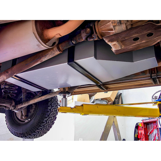 Reservoir LRA Toyota Landcruiser HDJ80 140L remplacement - boite automatique