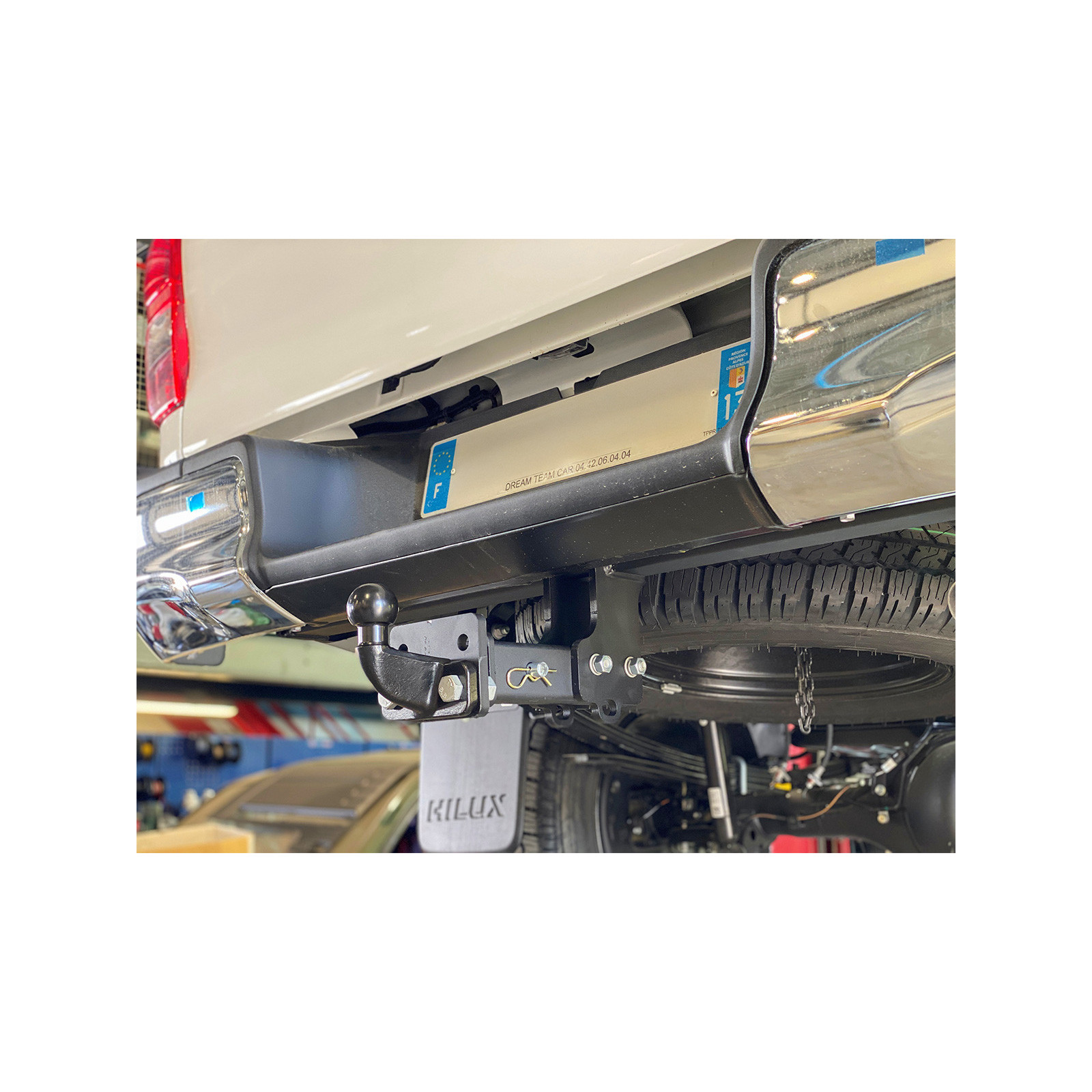 Attelage carré 2" homologué Toyota Hilux Revo N4-Offroad