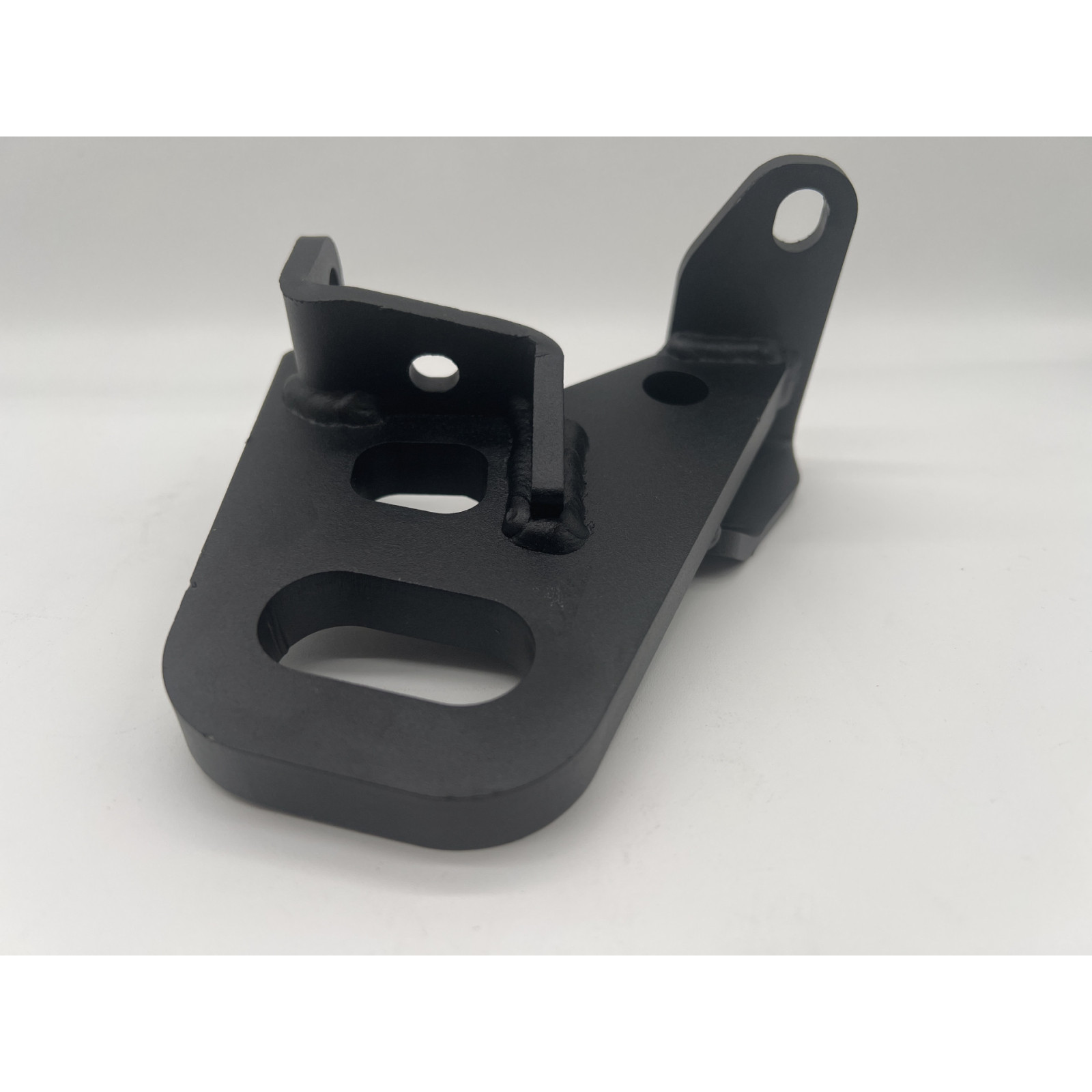 Anneau de remorquage avant gauche pour Mercedes Sprinter W906 W907 N4-Offroad