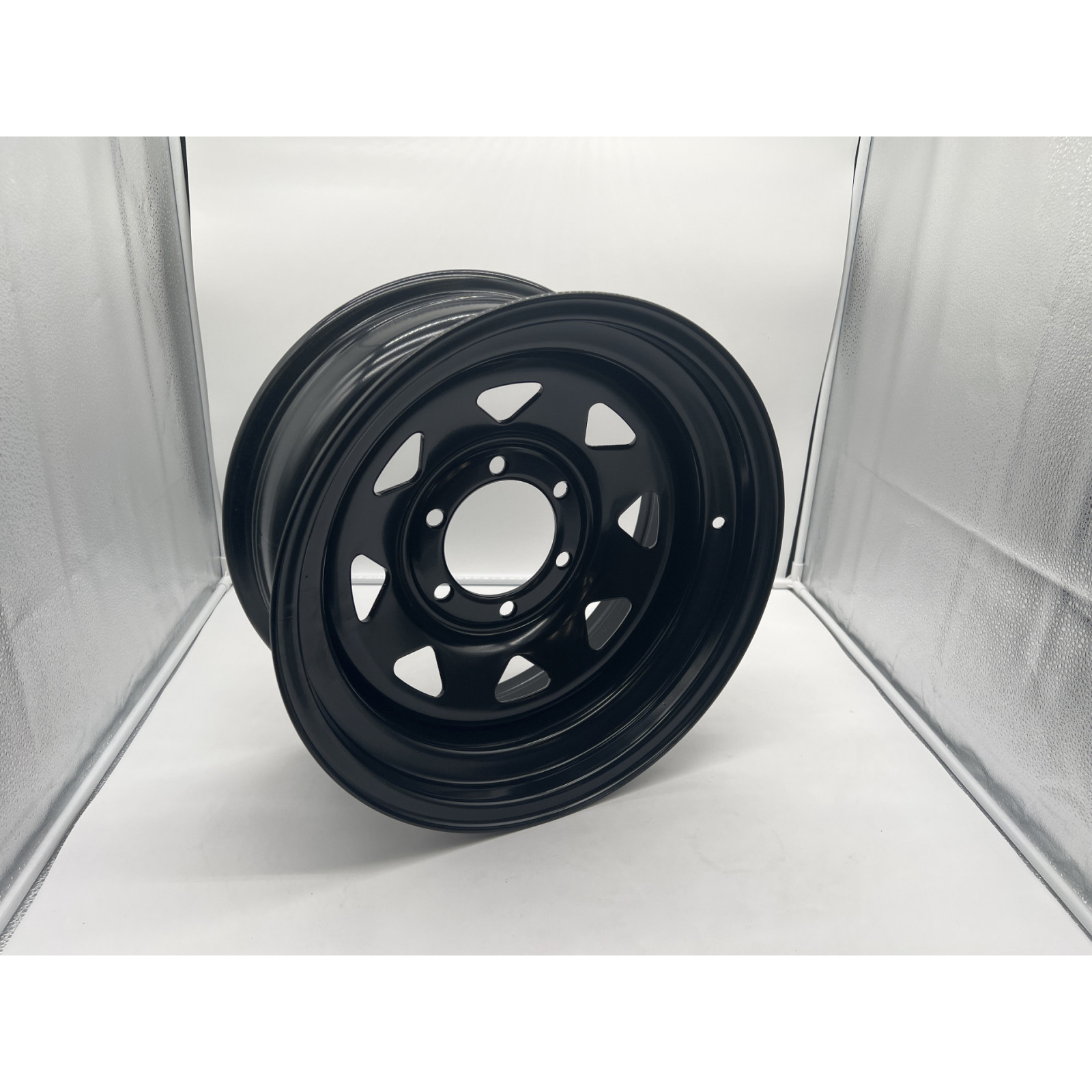 Jante acier Triangular noire 7X16 6x139.7 Land Cruiser Patrol Pajero N4-Offroad