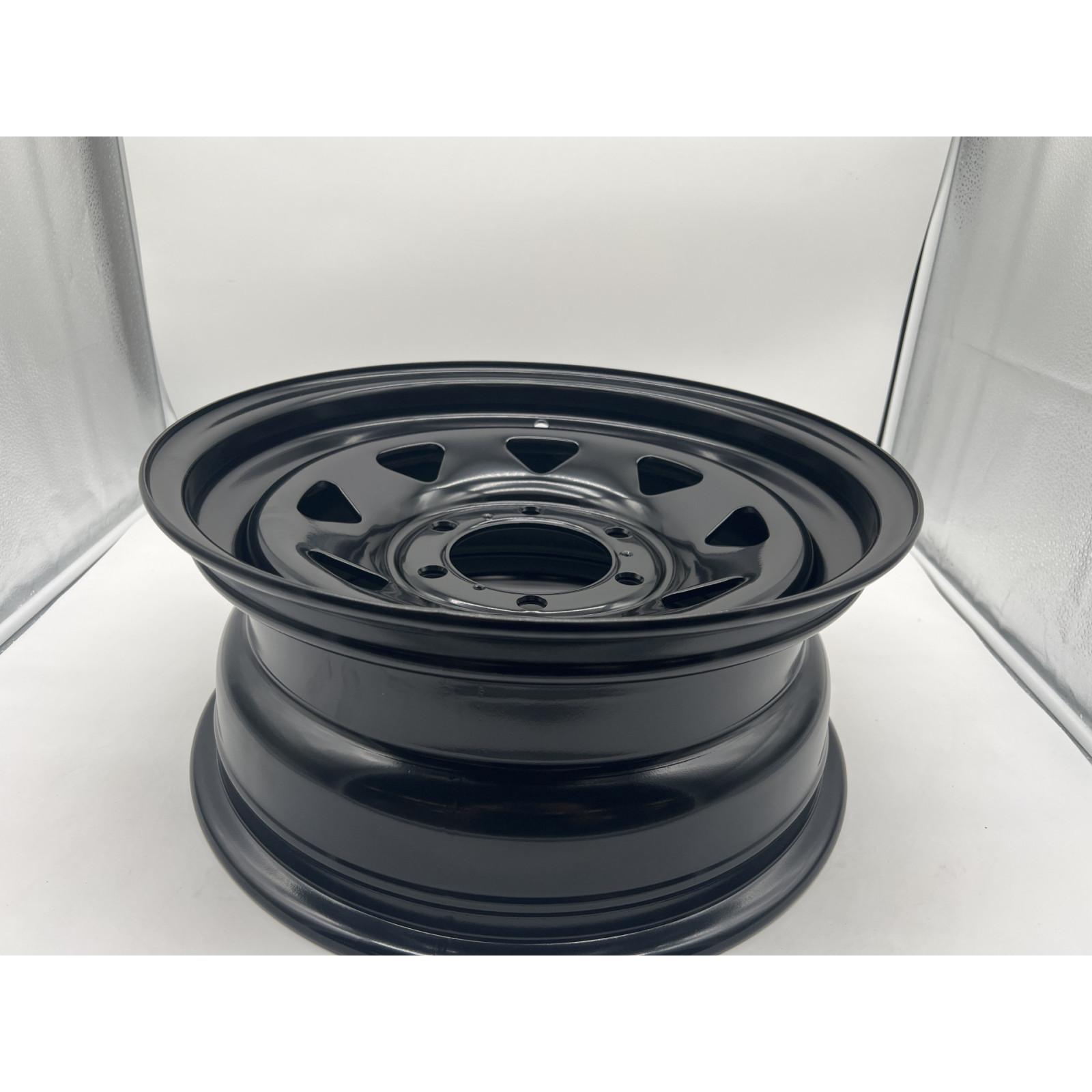Jante acier Triangular noire 7x16 6x139.7 Toyota Hilux IFS 4Runner N4-Offroad
