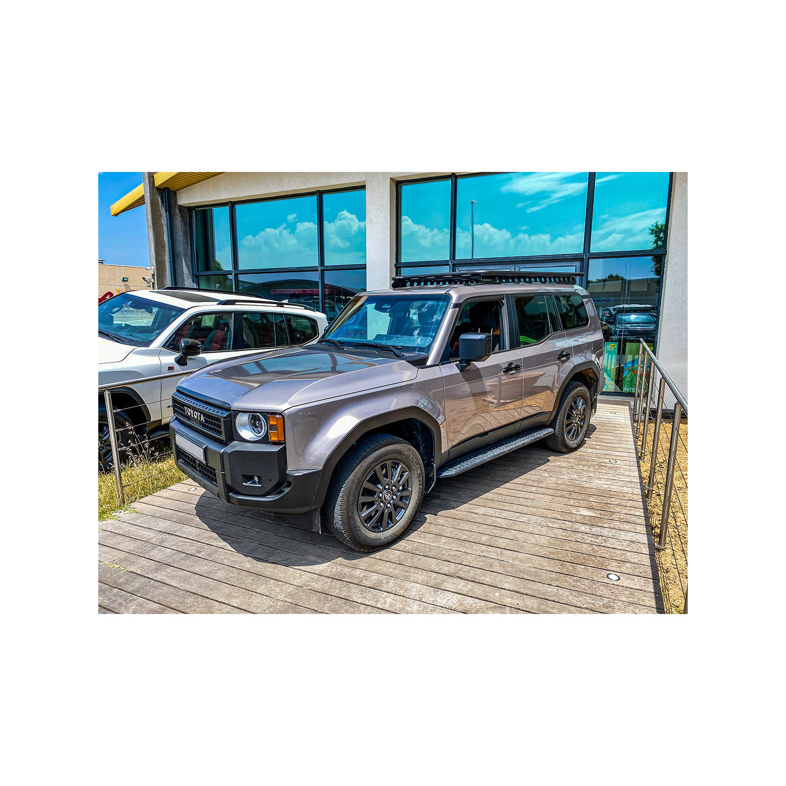 Rhino-Rack Backbone Mounting System - Prado 250 Rhino Rack