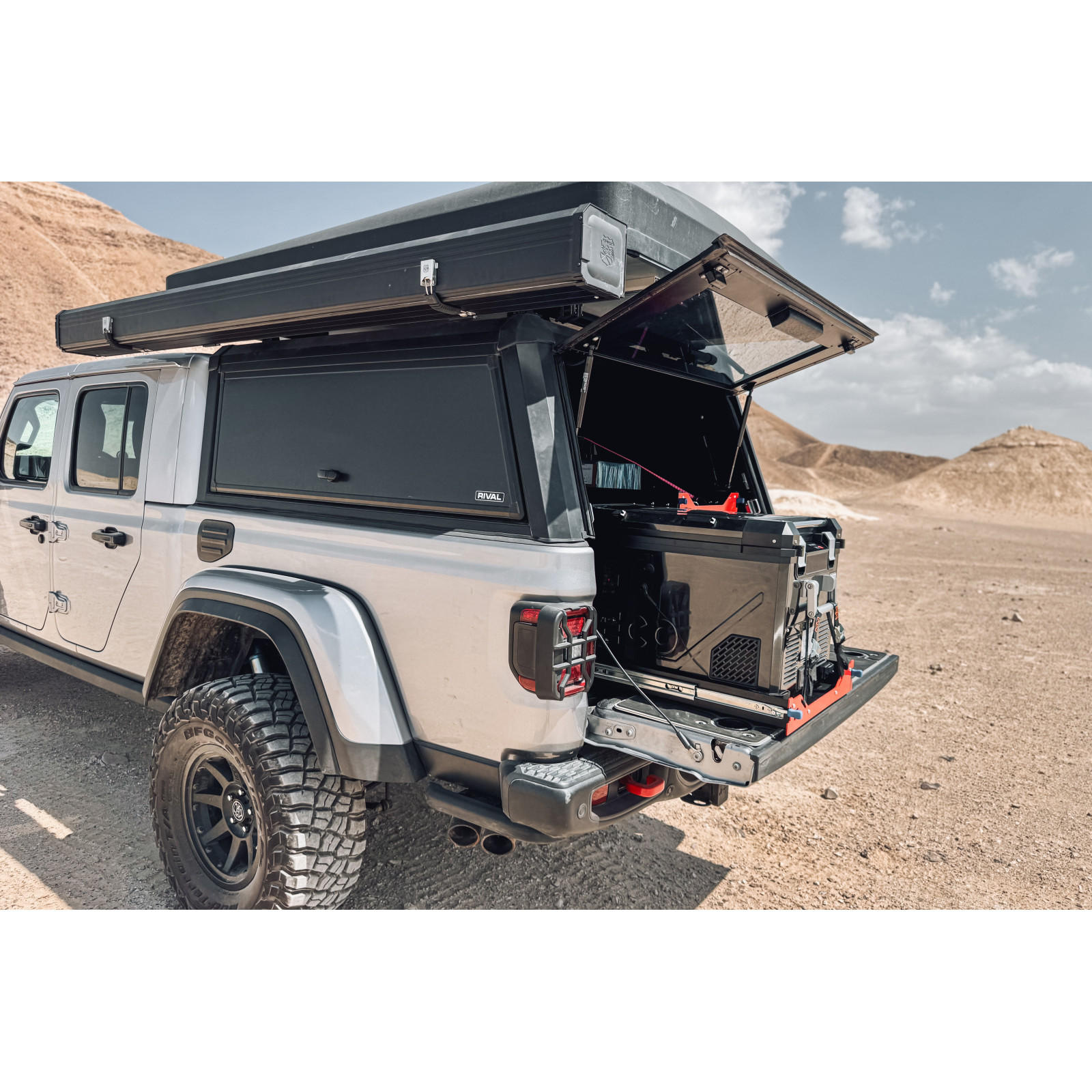 HARD TOP ALUMINIUM RIVAL JEEP GLADIATOR D/C 2018+ (Vitre coulissante)