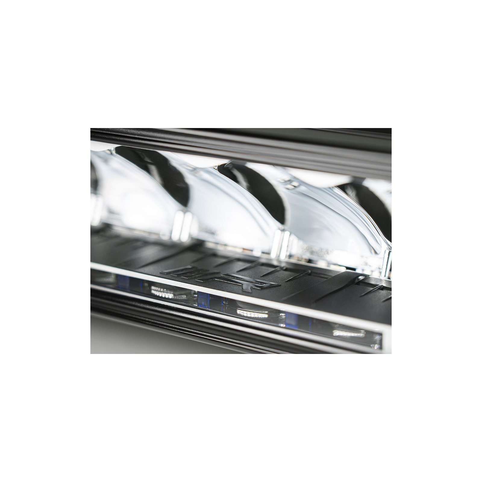 PHARE LED LAZER TRIPLE-R 8 ELITE 1000 i-LBA