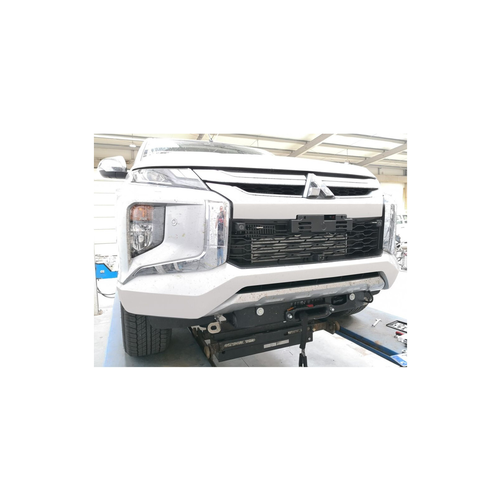 PLATINE TREUIL PC ORIGINE MITSUBISHI L200 2019+