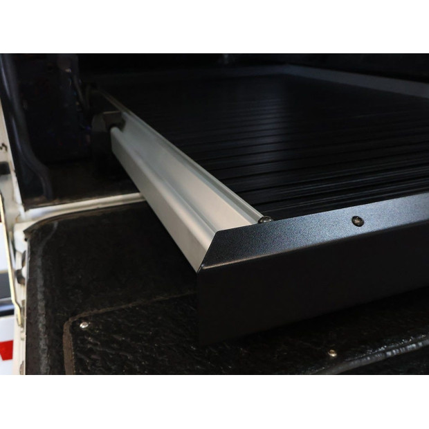 Plateau coulissant Cargo Bed Slide Small FRONT RUNNER 1284x1025x140mm Capacité : 350kg