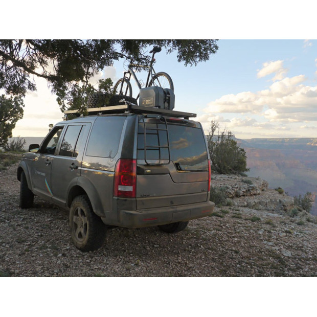 Echelle arrière FRONT RUNNER pour Land Rover Discovery III et IV • LALD004