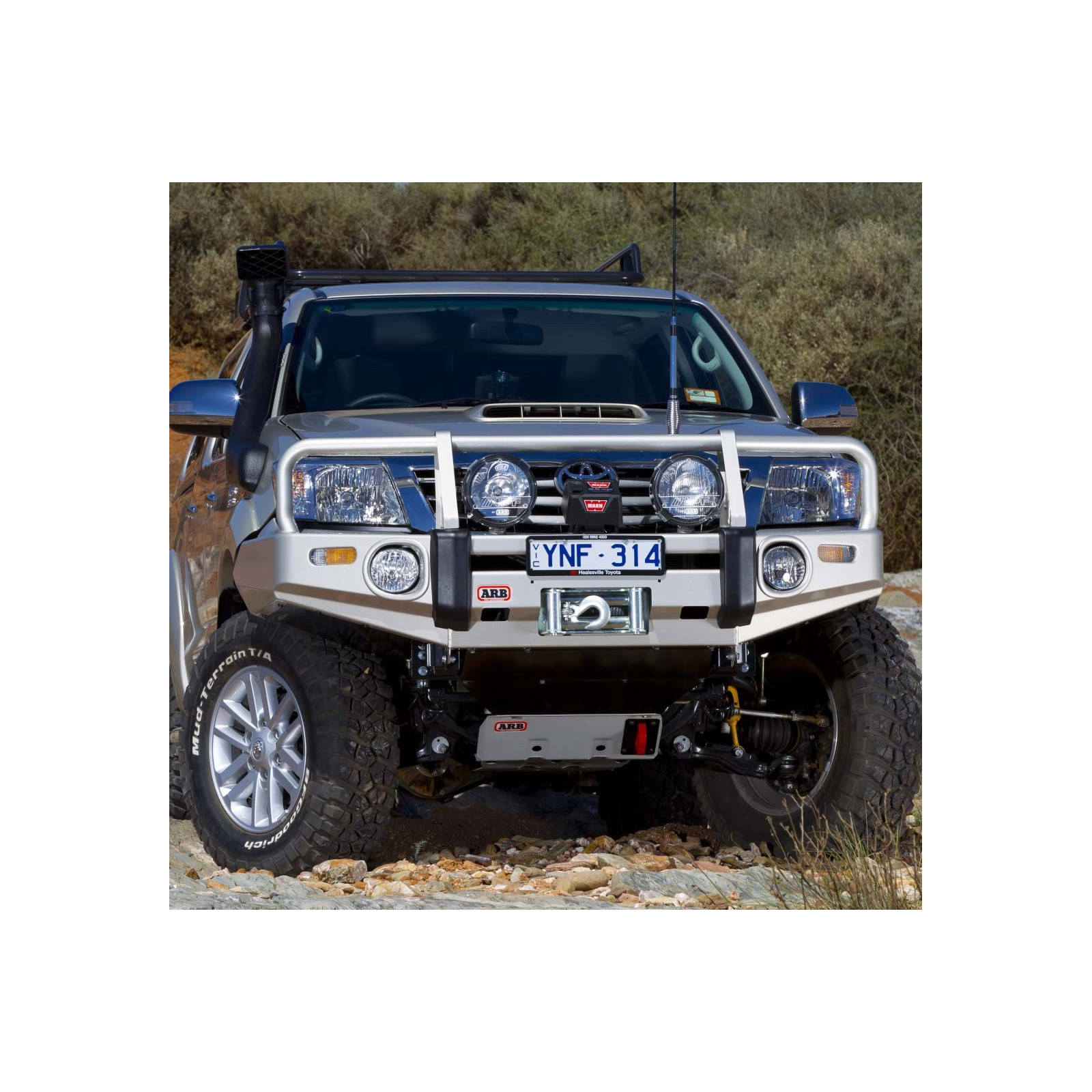 Kit complet de protections inférieures ARB Toyota Hilux Vigo 06/2011-2015 (25/26 series) ARB_5414100